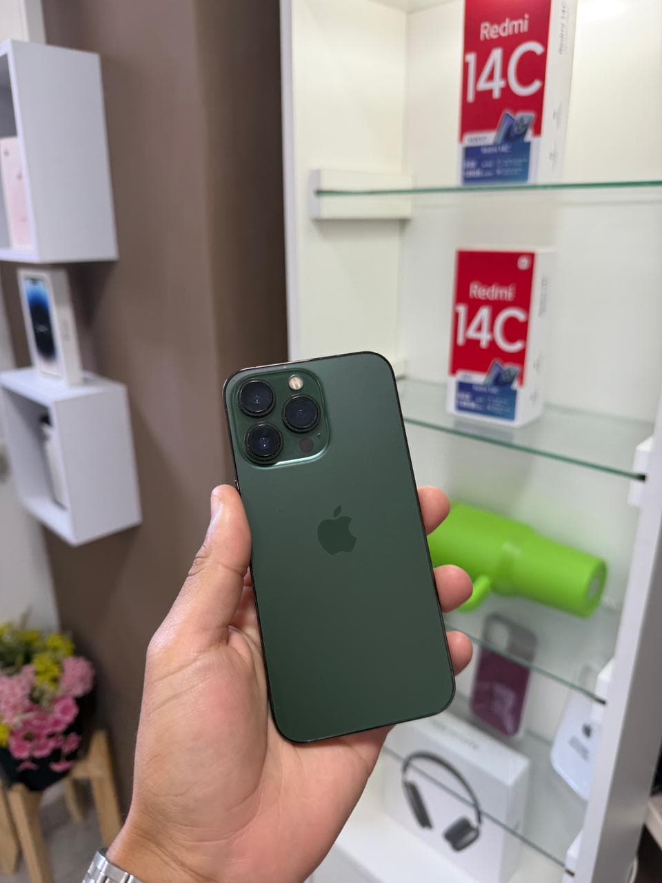 iPhone 13 Pro Verde Alpino
