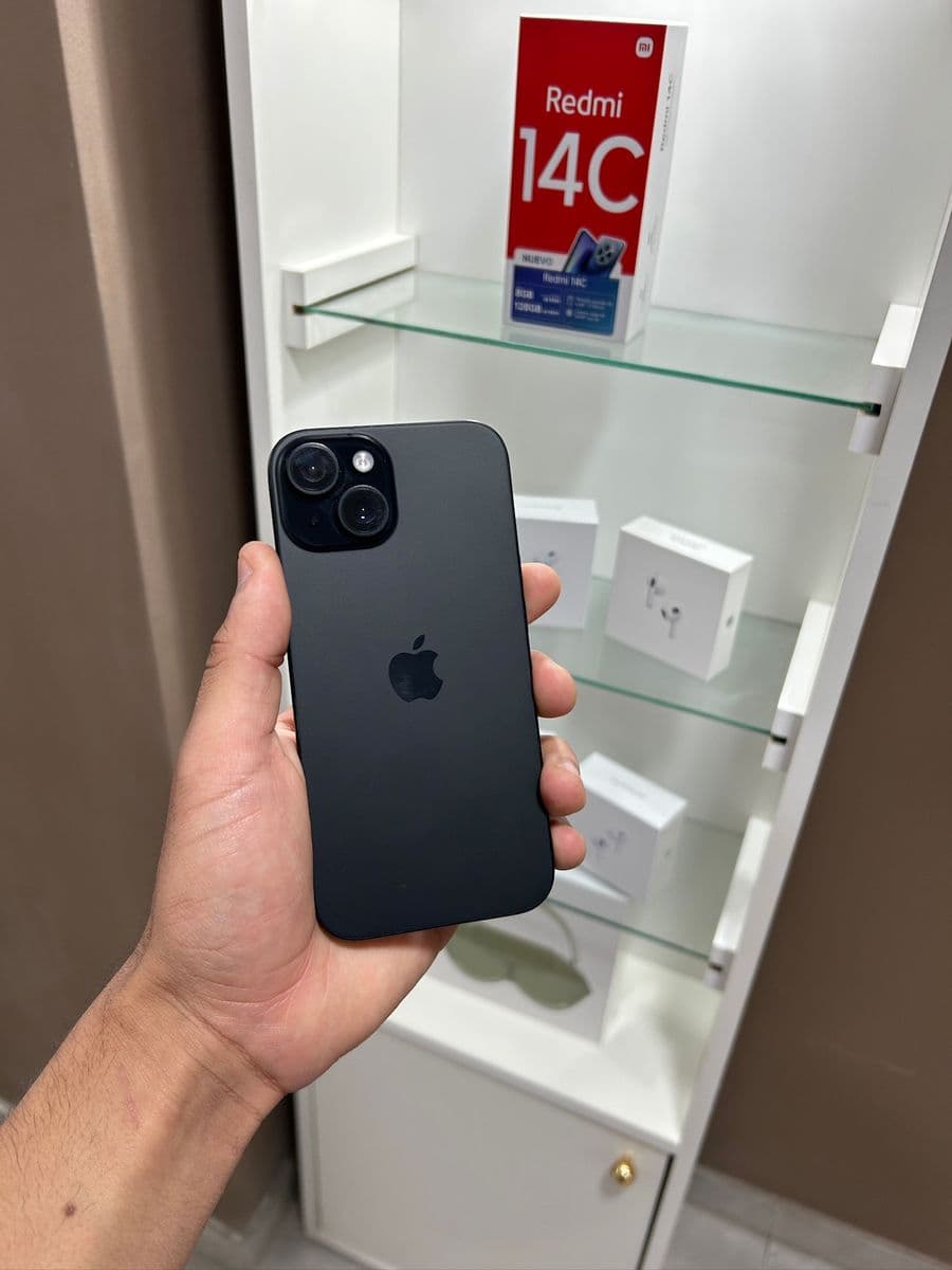 iPhone 15 Negro